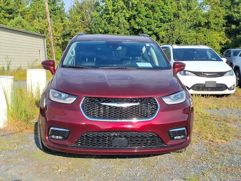 2021 Chrysler Pacifica Hybrid Touring photo 2