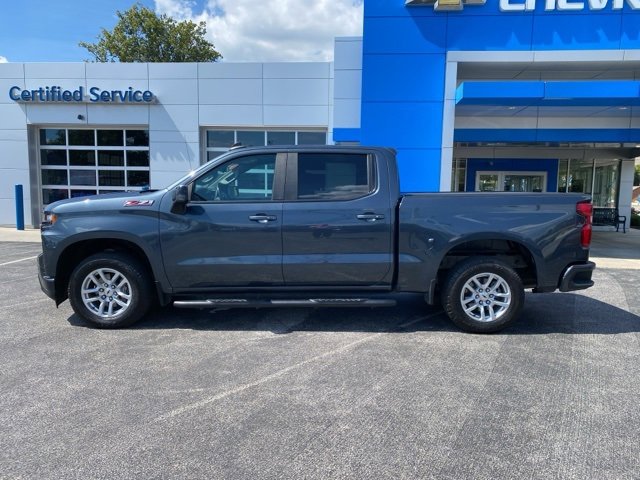 2019 Chevrolet Silverado 1500 RST photo 2