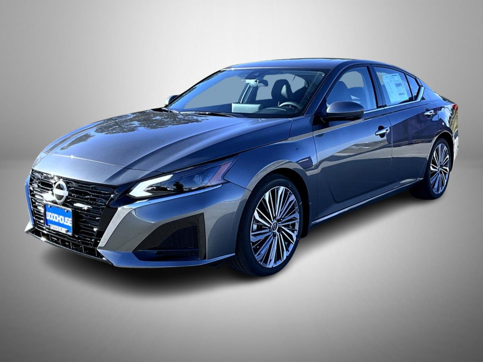 2025 Nissan Altima SL's photo