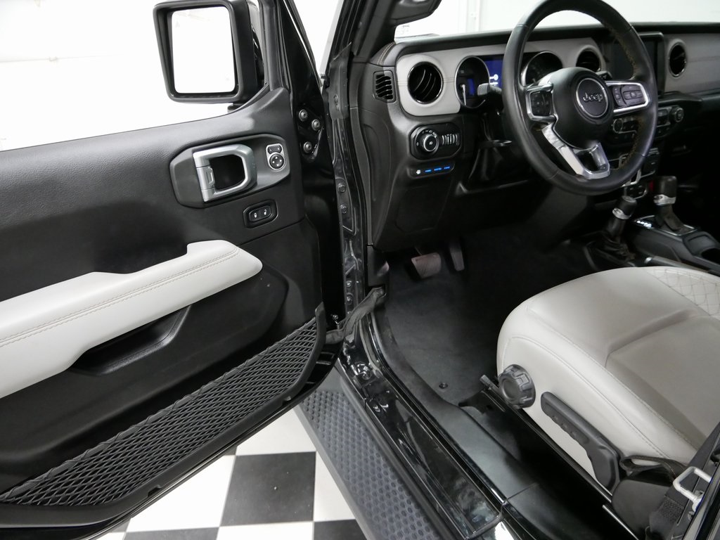 2022 Jeep Wrangler Unlimited Sahara High Altitude 4xe photo 6