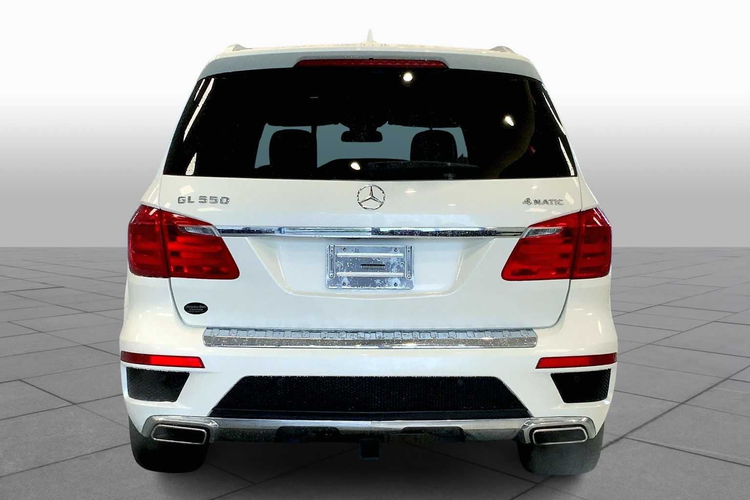 2013 Mercedes Benz GL 550 photo 4