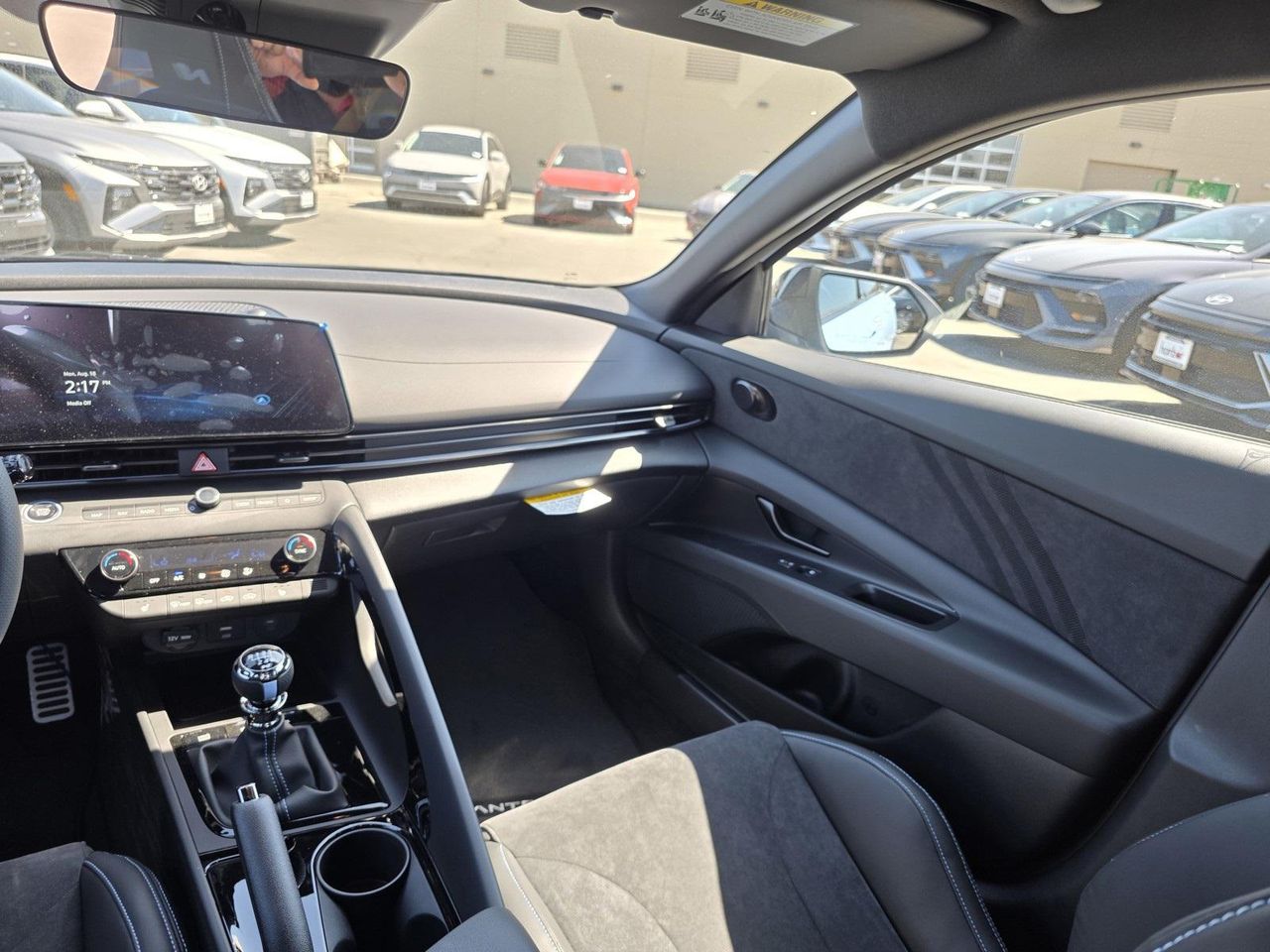 2025 Hyundai Elantra N Base photo 17
