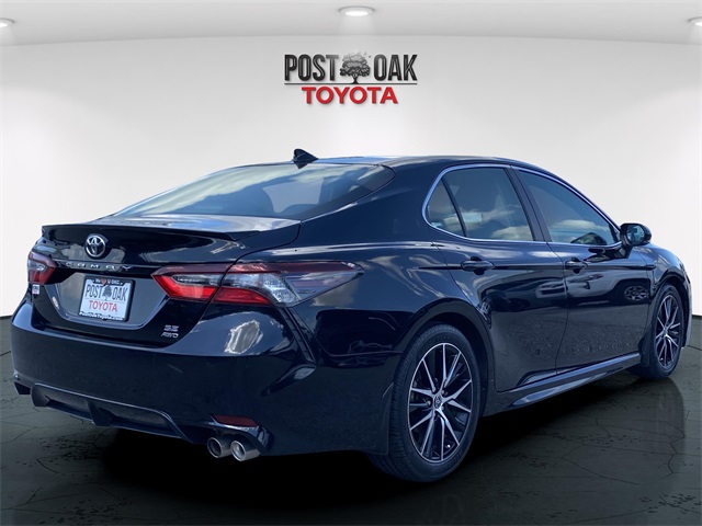 2023 Toyota Camry SE photo 8