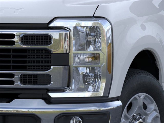 2026 Ford F-250 photo 16
