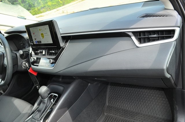 2024 Toyota Corolla LE photo 20