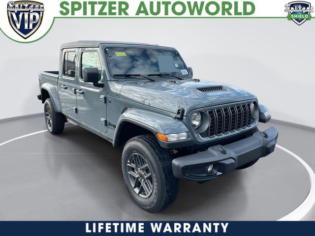 2026 Jeep Gladiator Sport S's photo