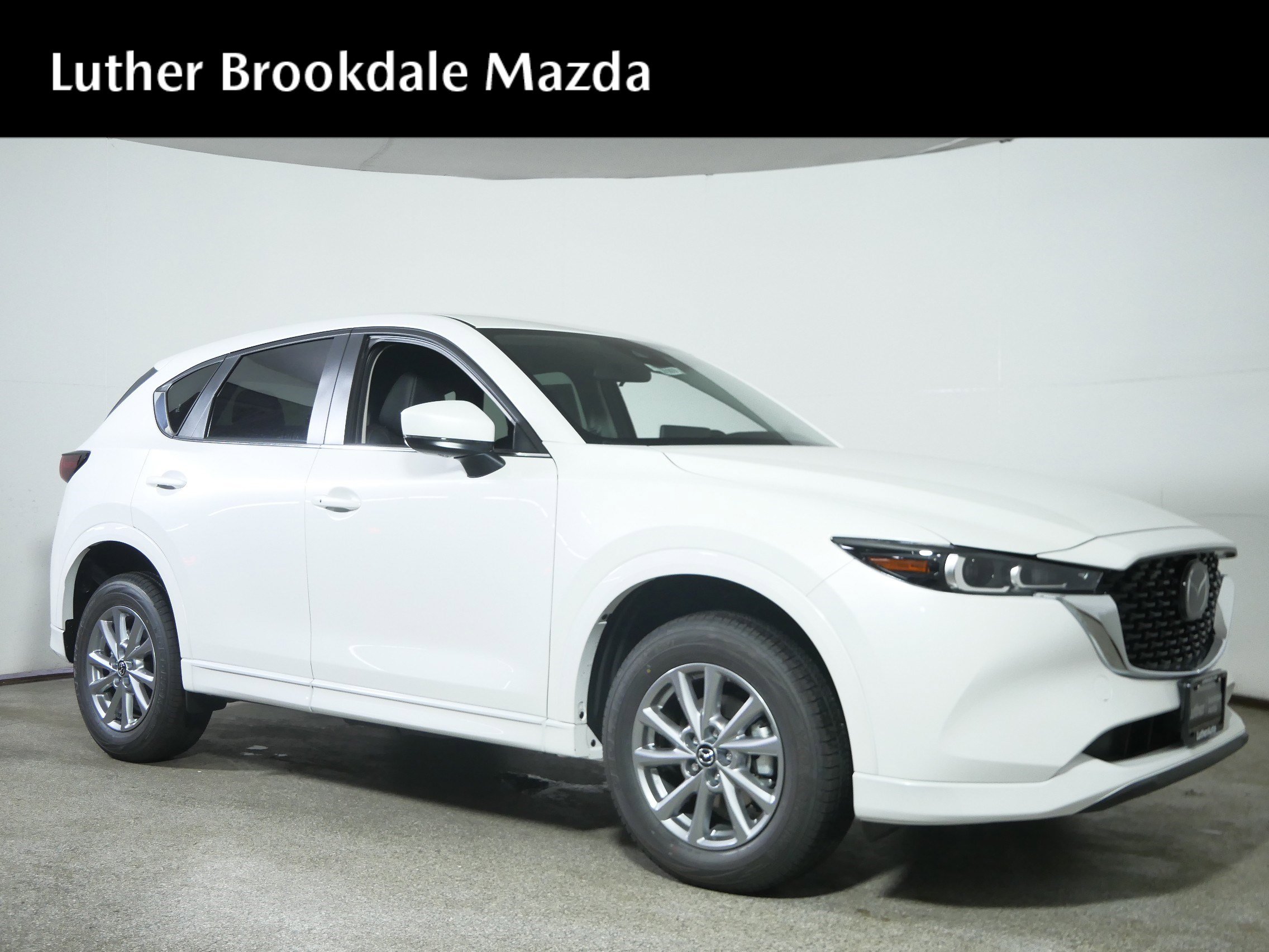 2025 Mazda CX-5 S Select Package's photo