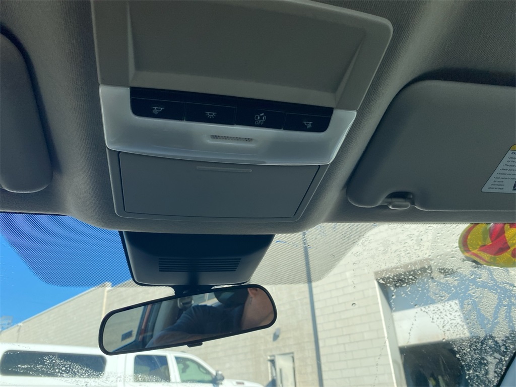 2022 Nissan Sentra SR photo 18