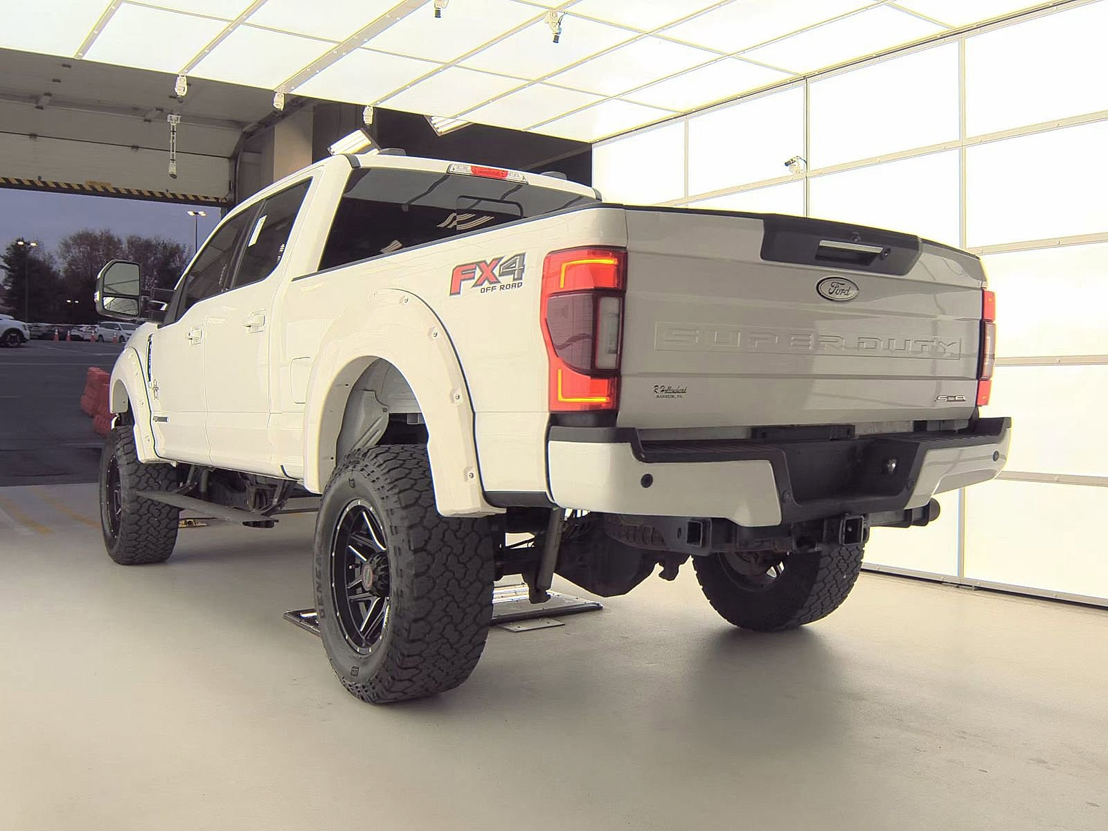 2020 Ford F-250 Lariat photo 4