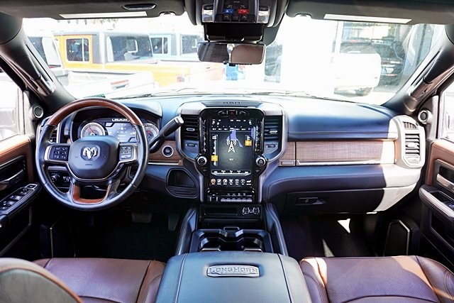 2021 Ram 3500 Laramie Longhorn photo 17