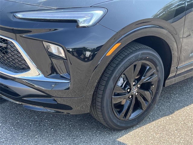 2025 Buick Encore GX Sport Touring photo 6