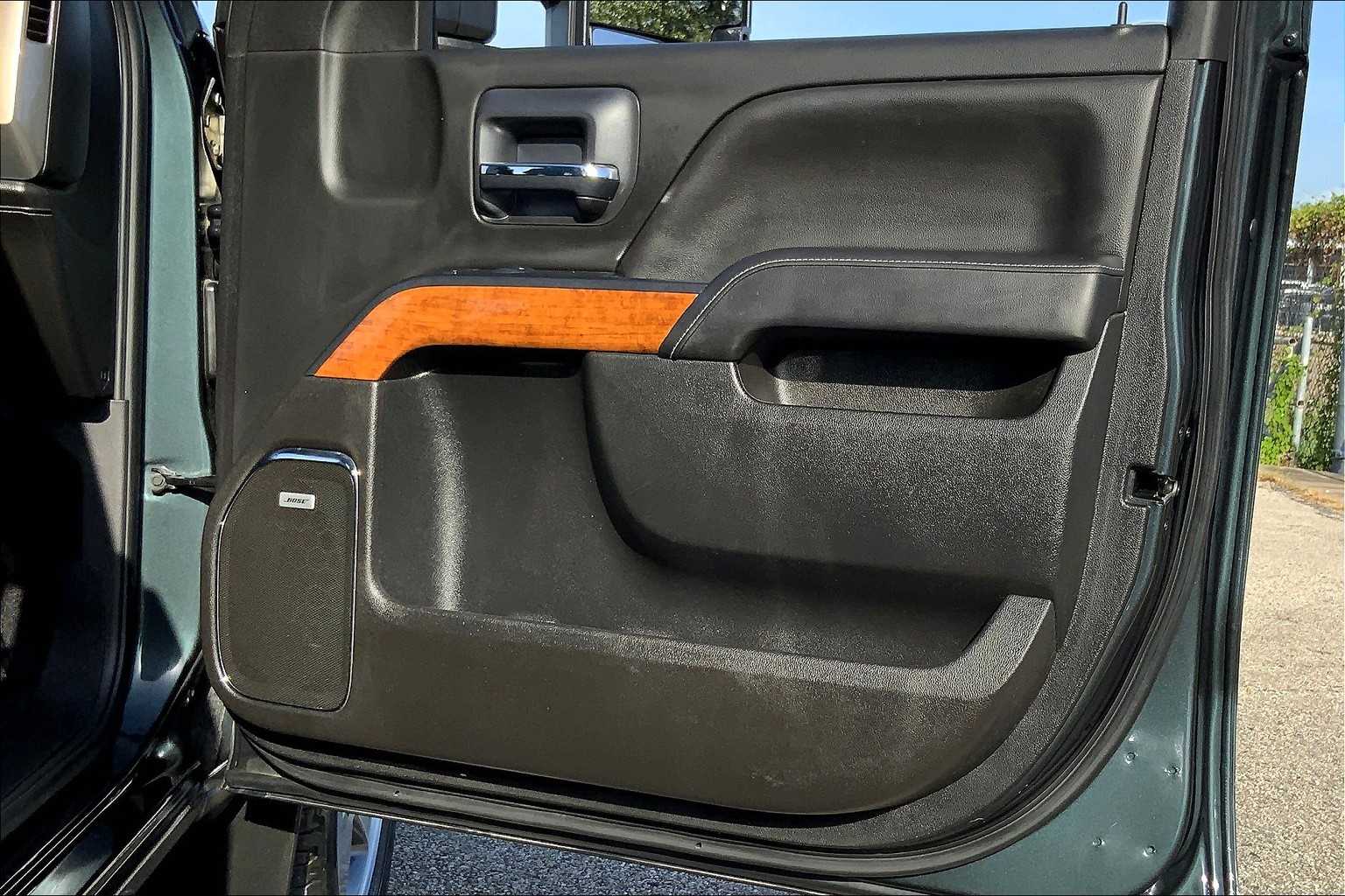 2019 Chevrolet Silverado 2500HD High Country photo 20