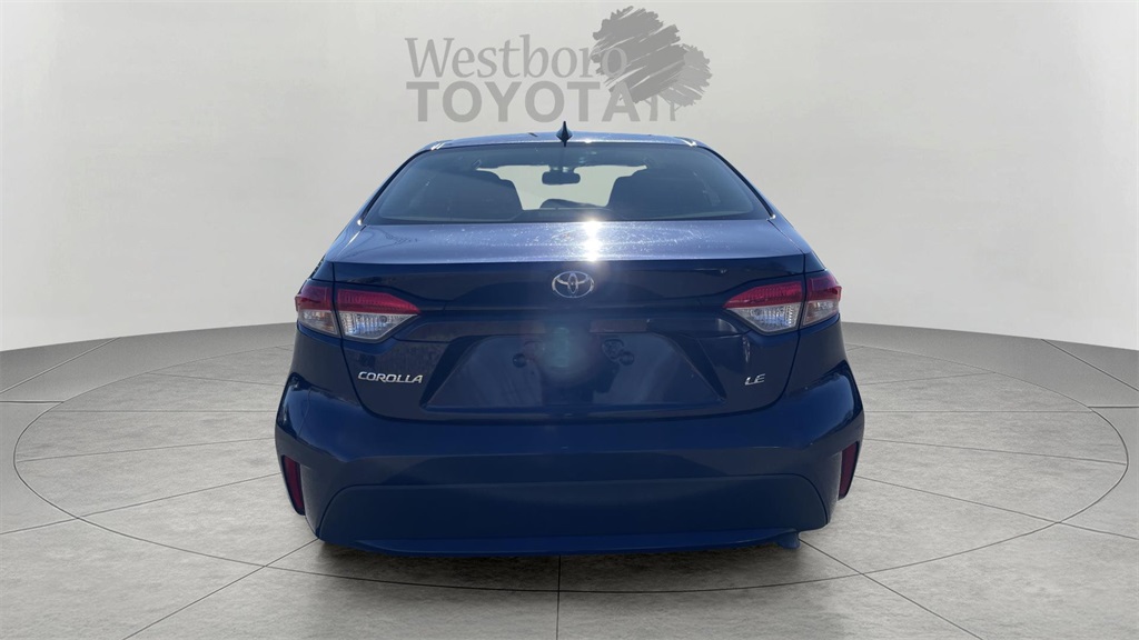 2022 Toyota Corolla LE photo 6