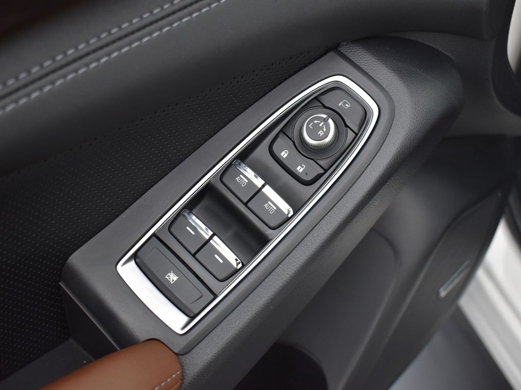 2025 Subaru Ascent Touring photo 6