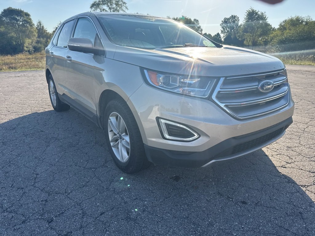 2017 Ford Edge SEL photo 5