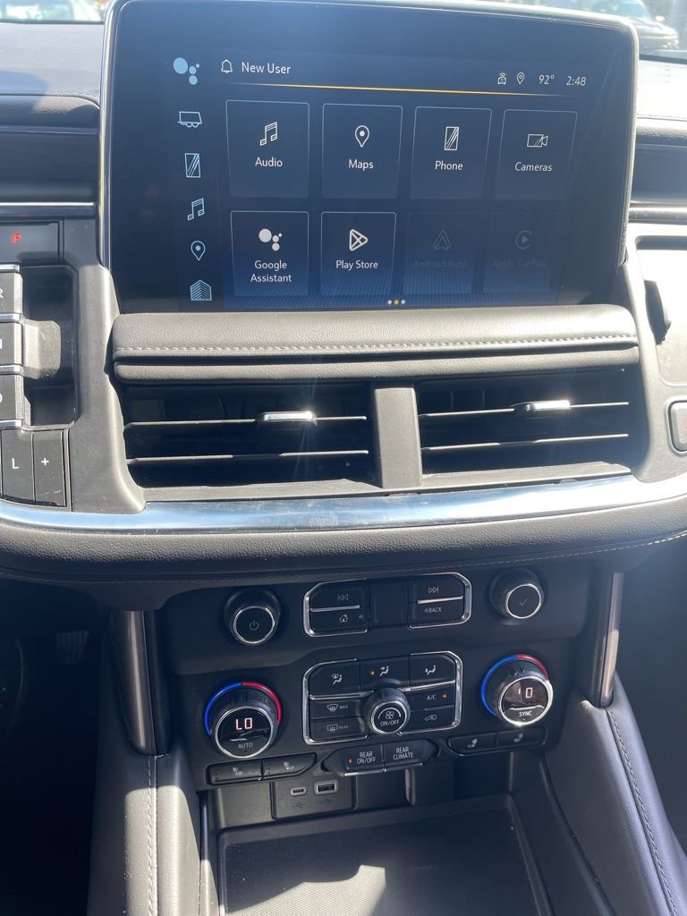 2023 Chevrolet Suburban LT photo 8