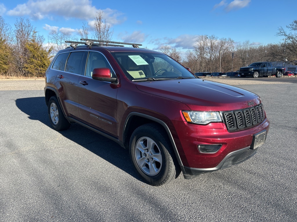 2017 Jeep Grand Cherokee Laredo E's photo