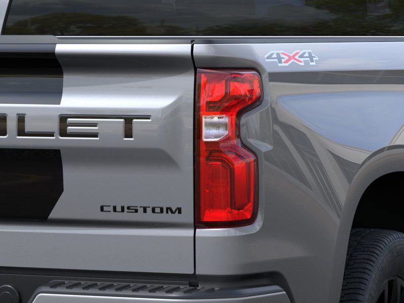 2025 Chevrolet Silverado 1500 Custom photo 11