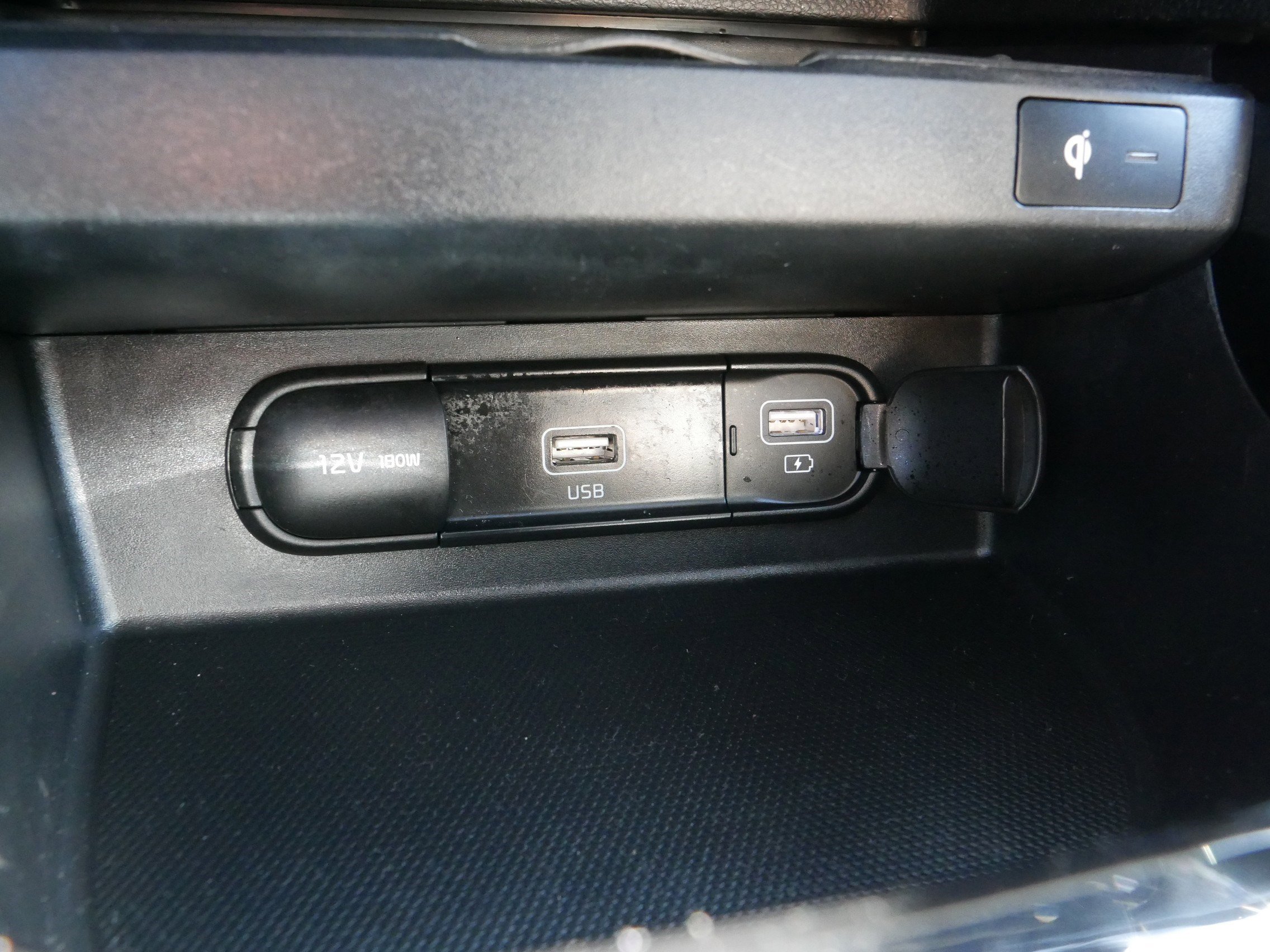 2022 Kia Seltos EX photo 32