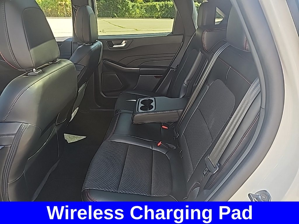 2025 Ford Escape ST-Line Select photo 14