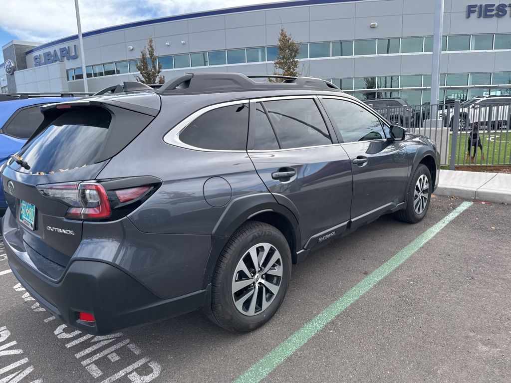 2025 Subaru Outback Premium photo 4
