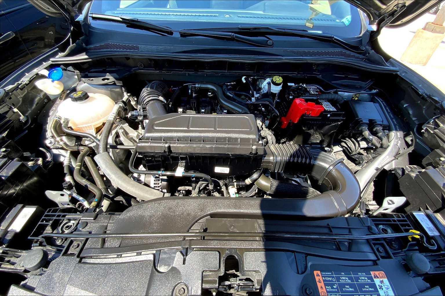 2024 Ford Escape ST-Line photo 27