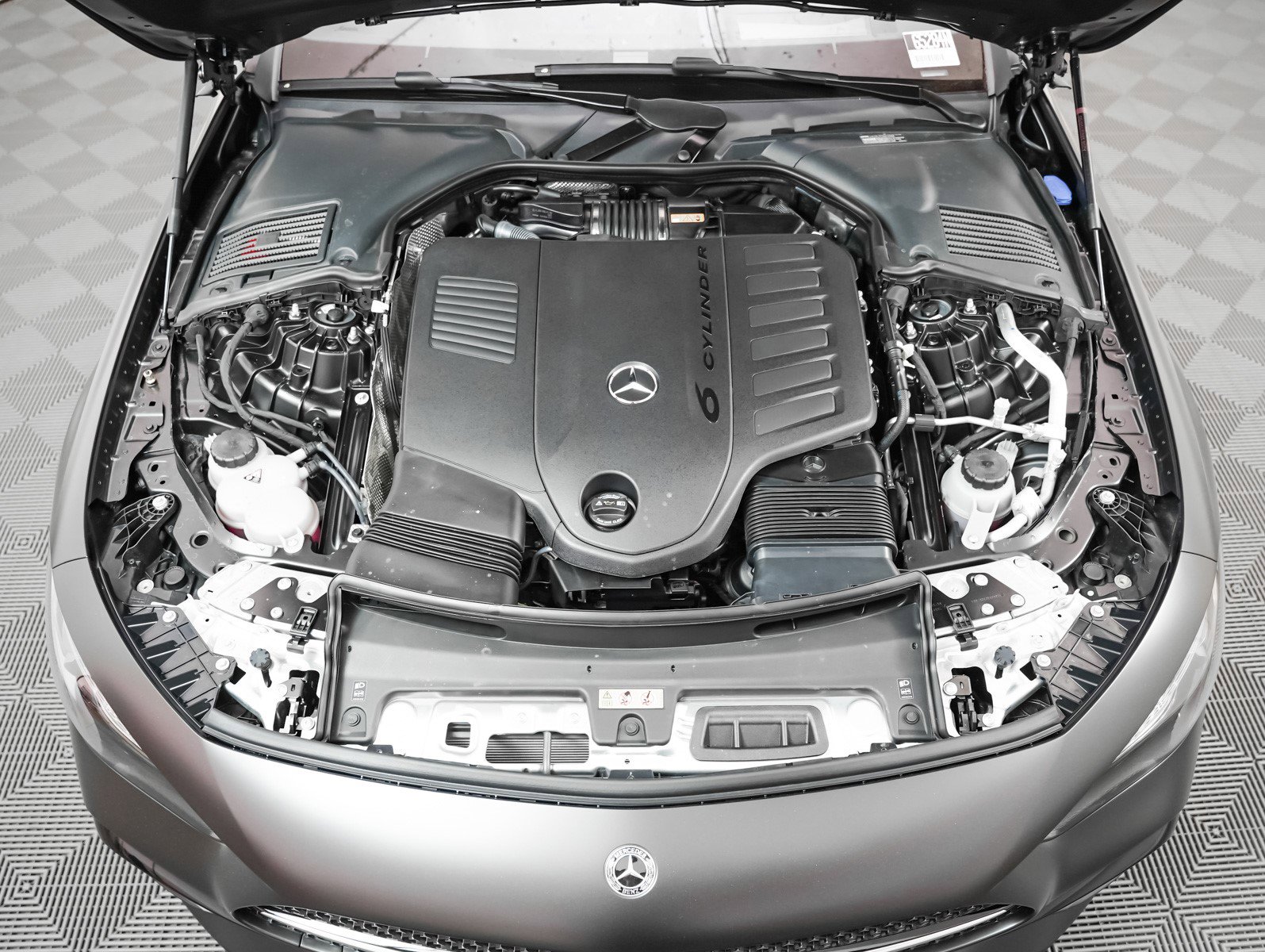 2026 Mercedes Benz CLE 450 4MATIC Coupe photo 3