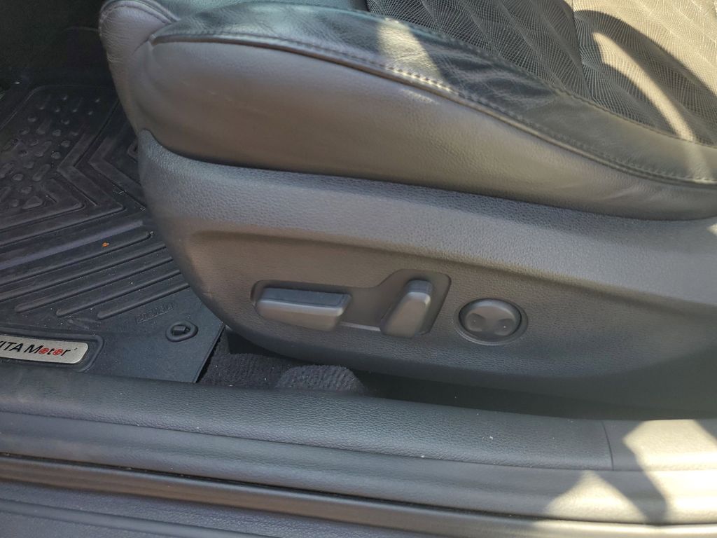 2017 Hyundai Sonata Sport photo 8