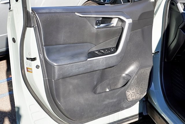 Used 2021 Gray Toyota XLE image 21