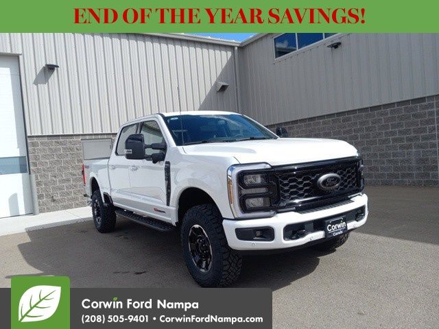 2025 Ford F-250 Super Duty Lariat's photo