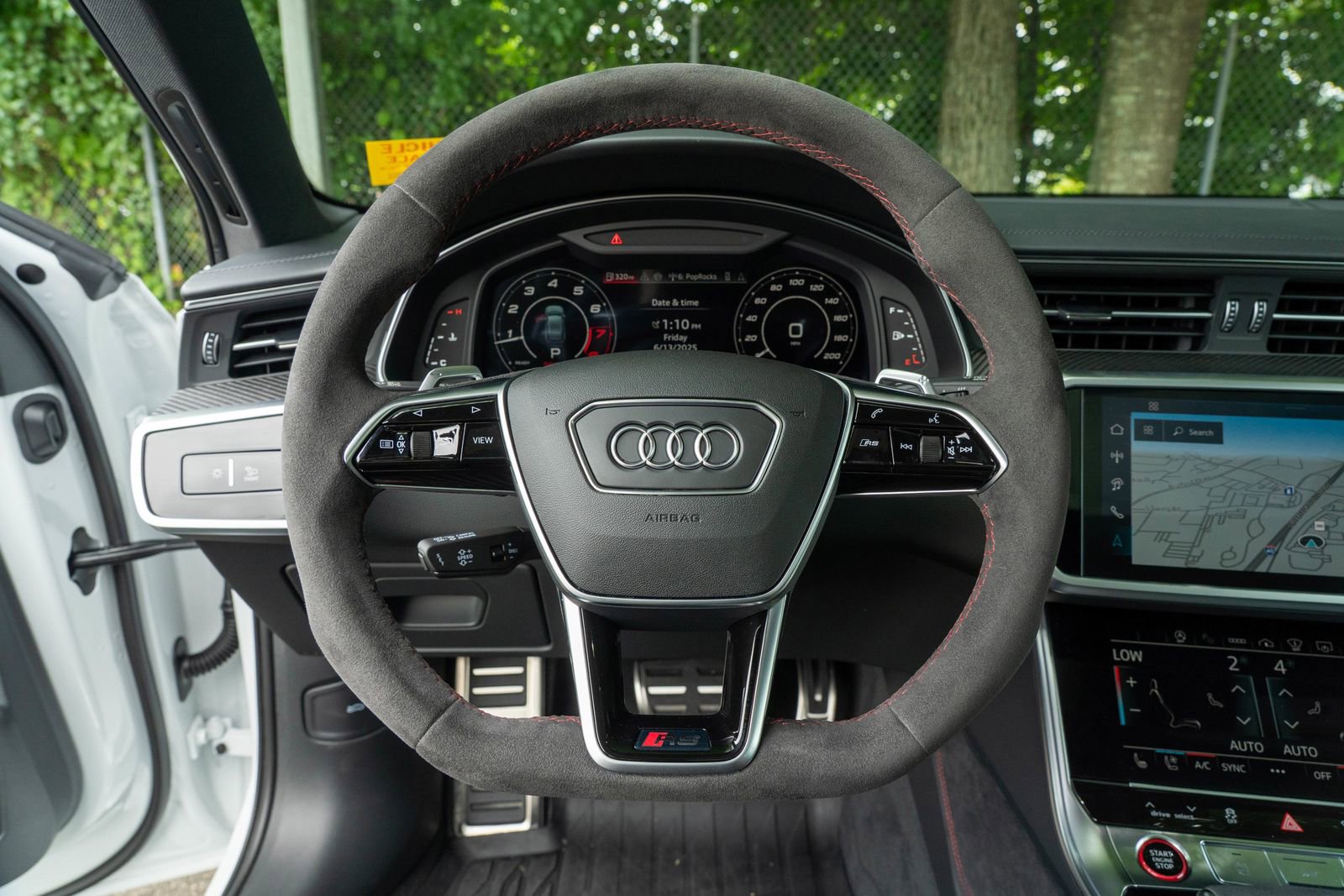2024 Audi RS 6 Avant Performance photo 20
