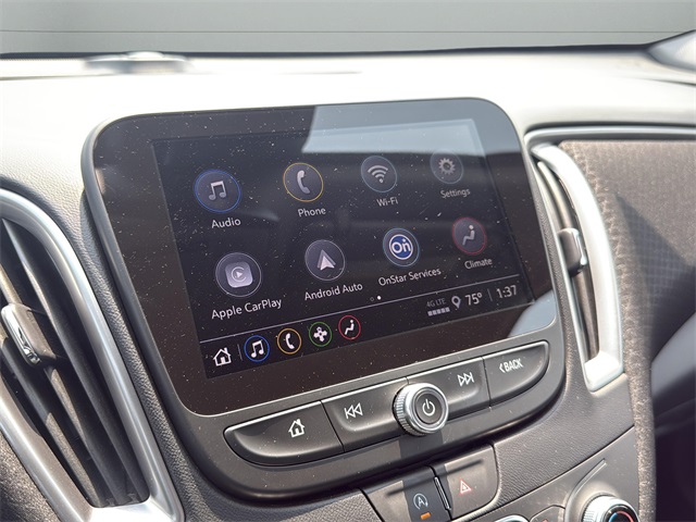 2025 Chevrolet Malibu 1LT photo 15