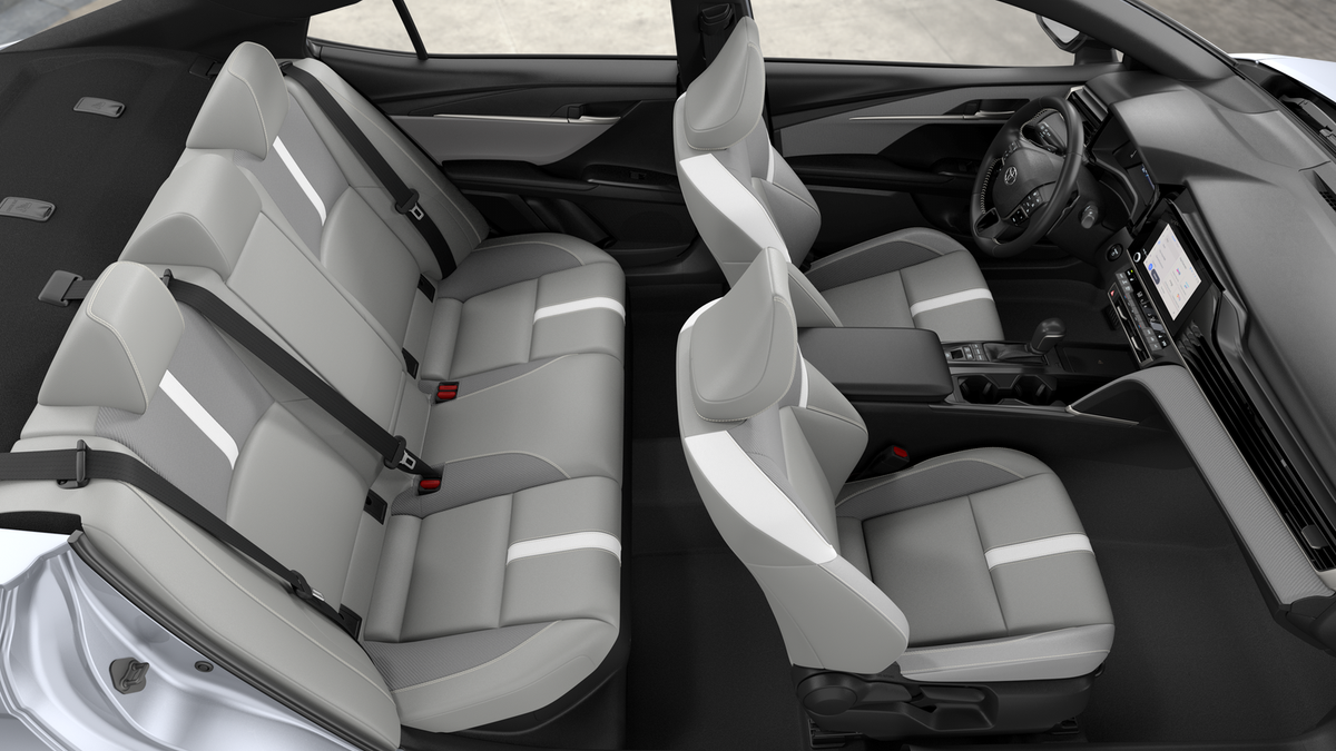2025 Toyota Camry SE photo 16