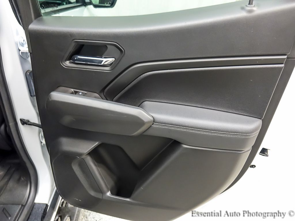 2023 GMC CANYON - Image 27