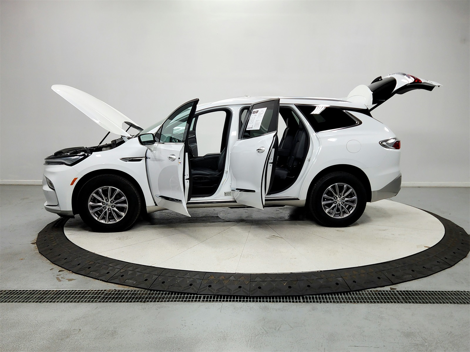 2024 Buick Enclave Premium photo 12