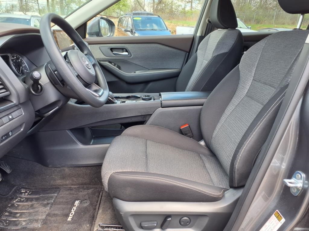 2023 Nissan Rogue SV AWD photo 13