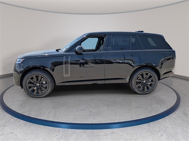 2025 Land Rover Range Rover SE's photo