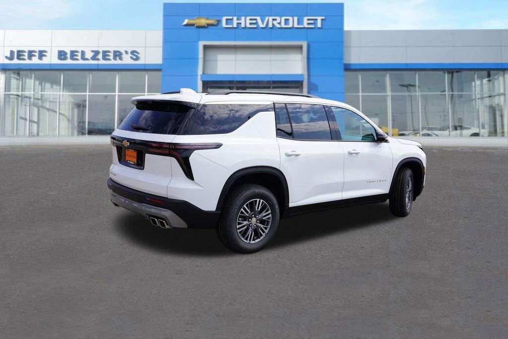 2026 Chevrolet Traverse photo 3