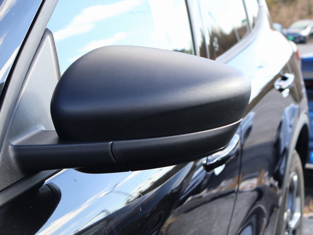 2026 Ford Escape ST-Line photo 4