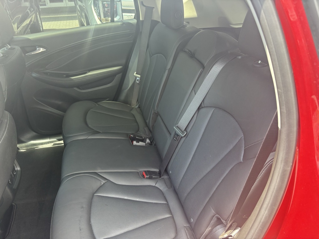 2019 Buick Envision Essence photo 17