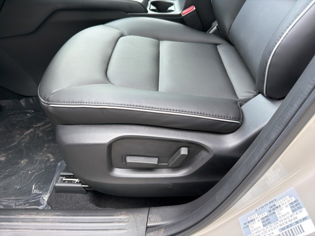 2025 Mazda CX-5 2.5 Select photo 6