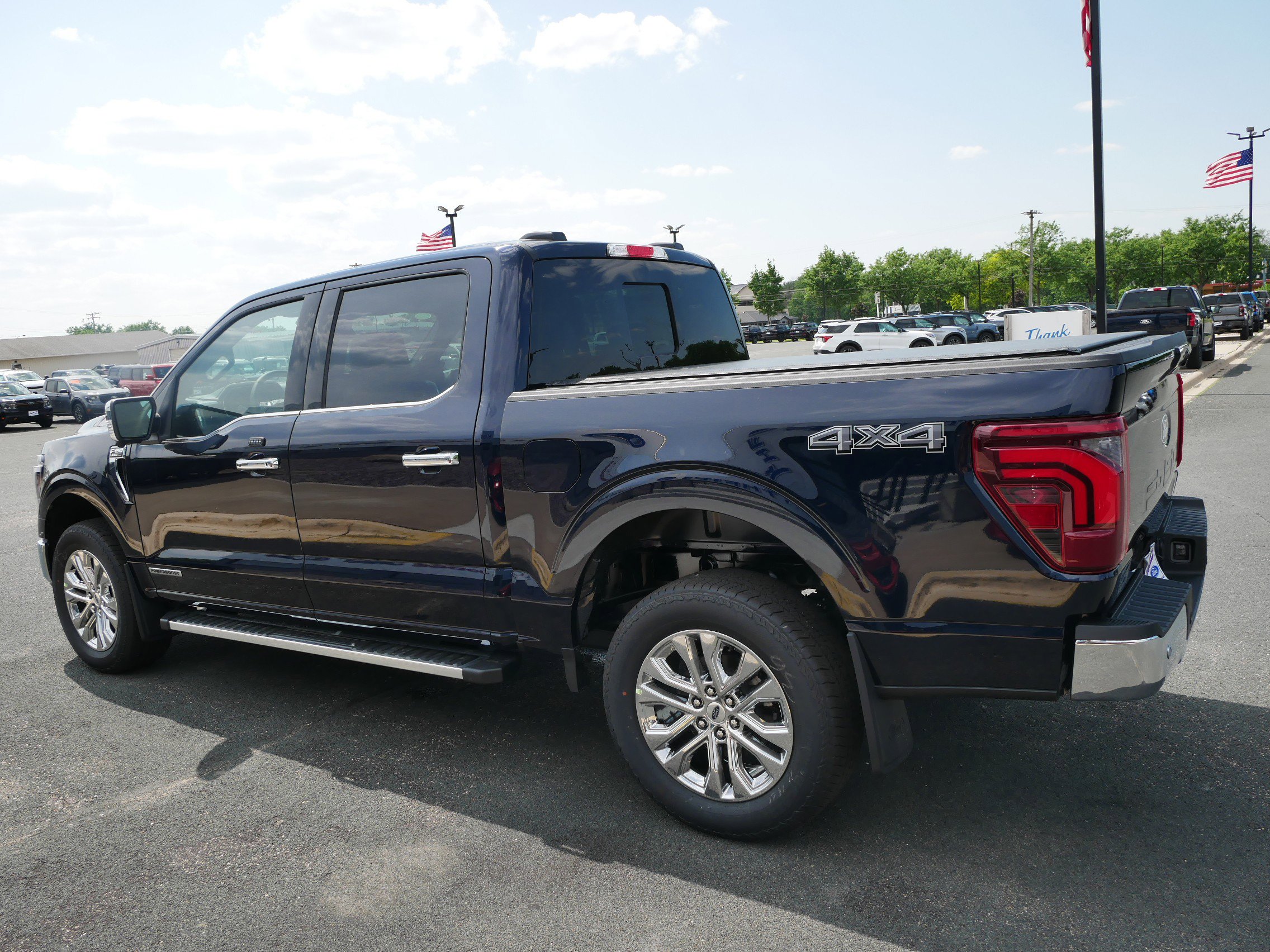 2025 Ford F-150 Lariat photo 6