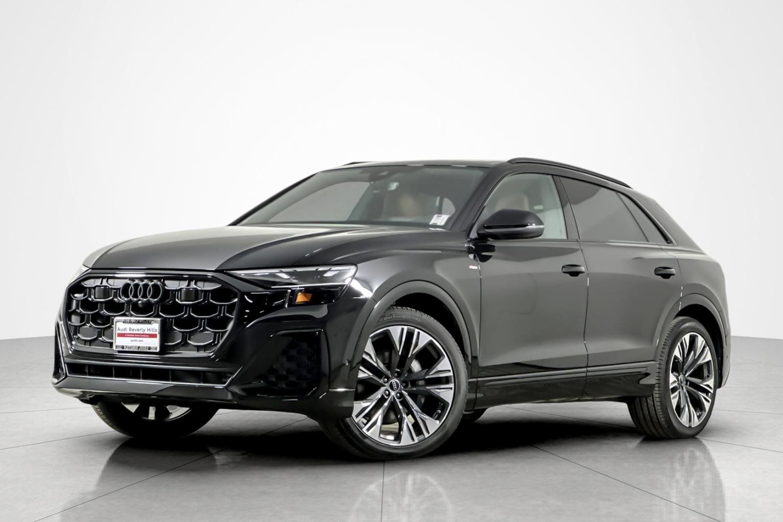 2026 Audi Q8 Prestige's photo