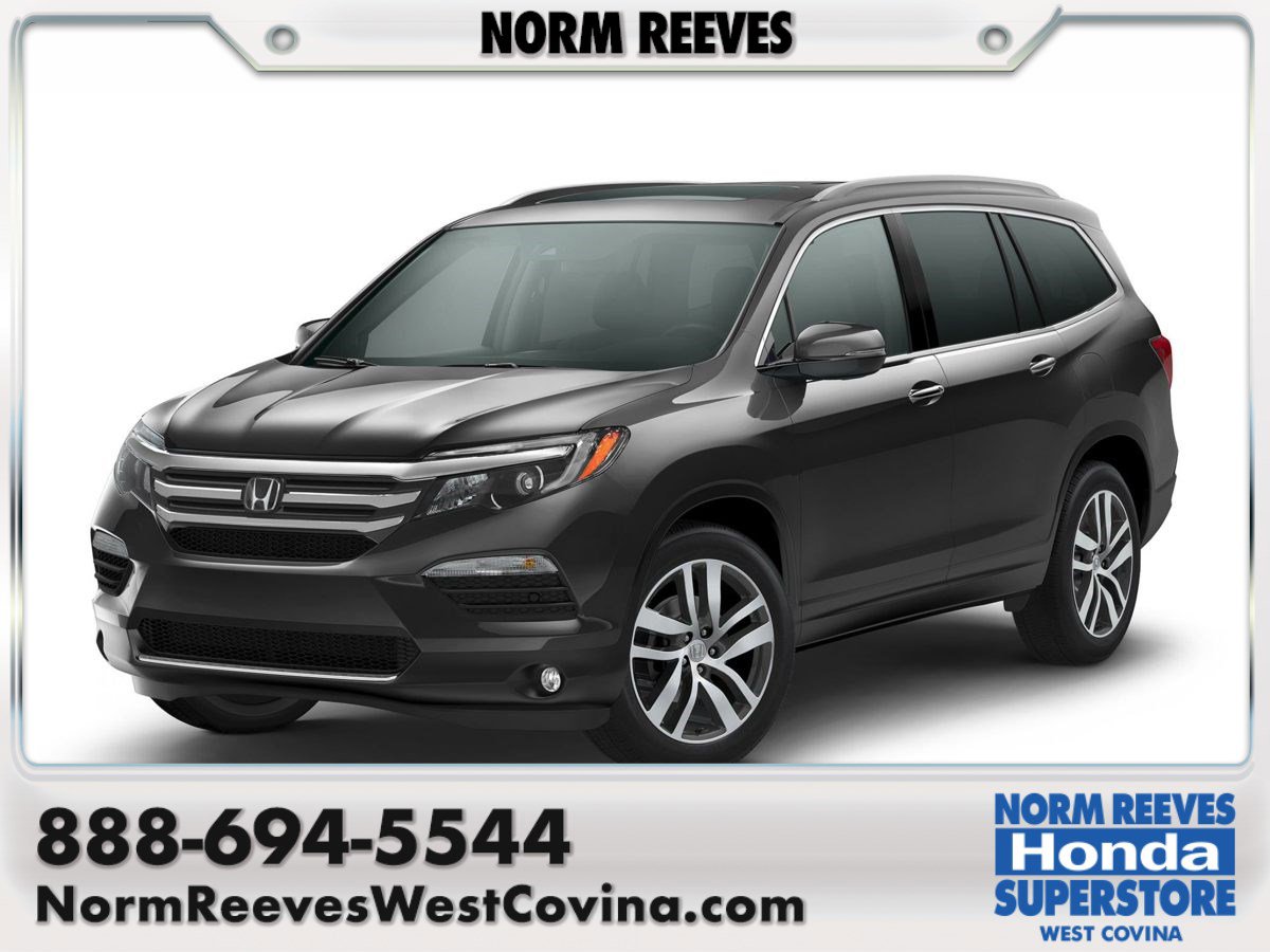 2016 Honda Pilot Elite's photo