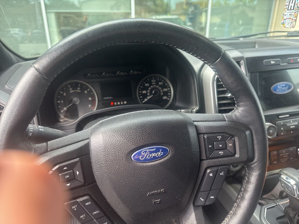 2020 Ford F-150 XLT photo 15