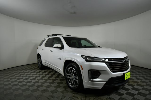 2023 Chevrolet Traverse High Country photo 3