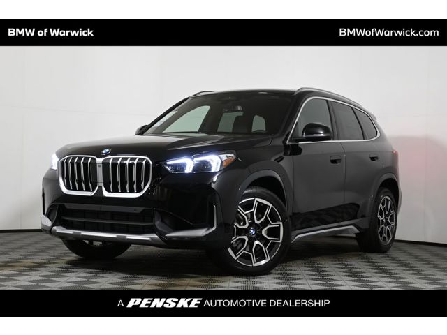 2026 BMW X1 28i's photo