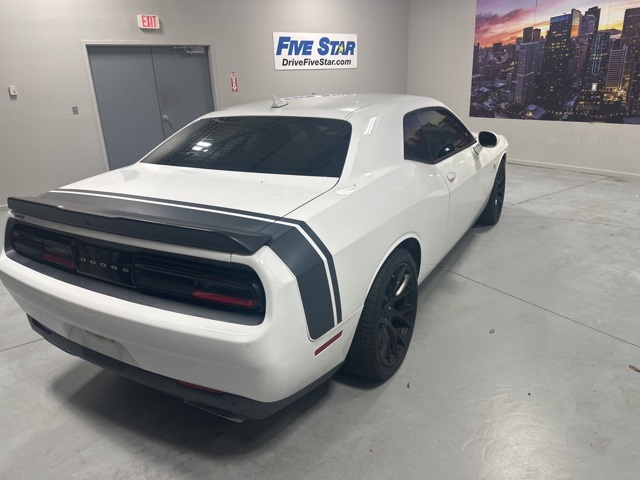2016 Dodge Challenger R/T Scat Pack photo 7