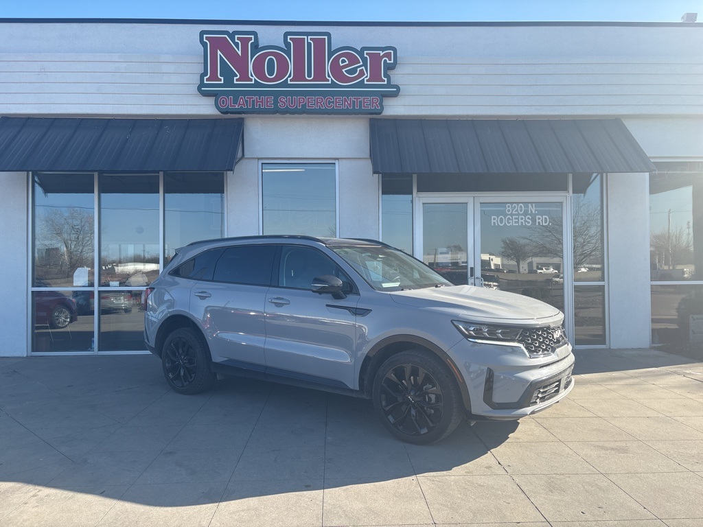 2022 Kia Sorento SX's photo