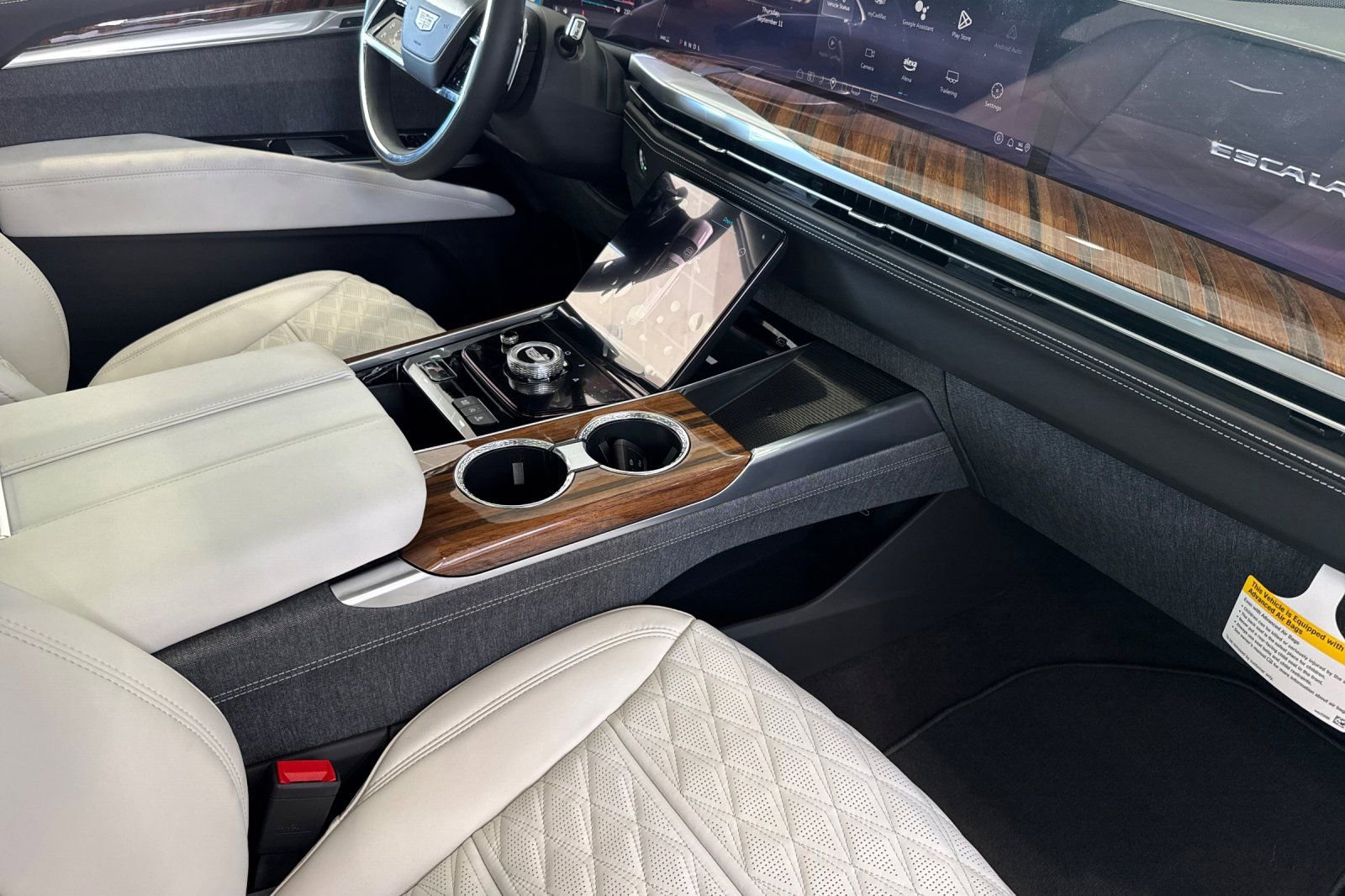 2025 Cadillac Escalade ESV Sport Platinum photo 15